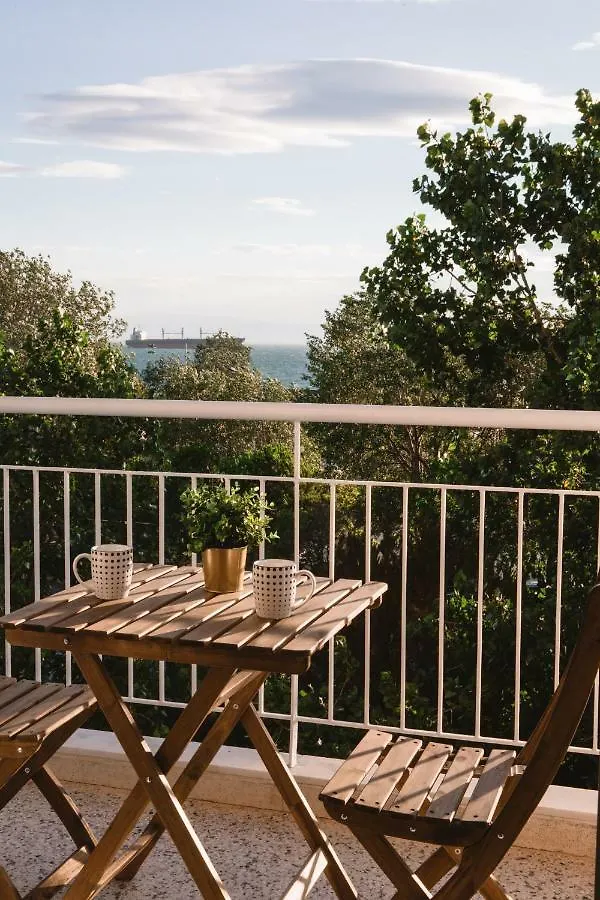 Majestic Sea View Apartment Tesalónica
